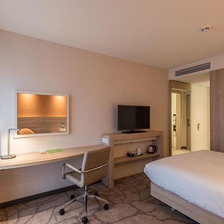 Hampton By Hilton Freiburg Hotel Exterior photo